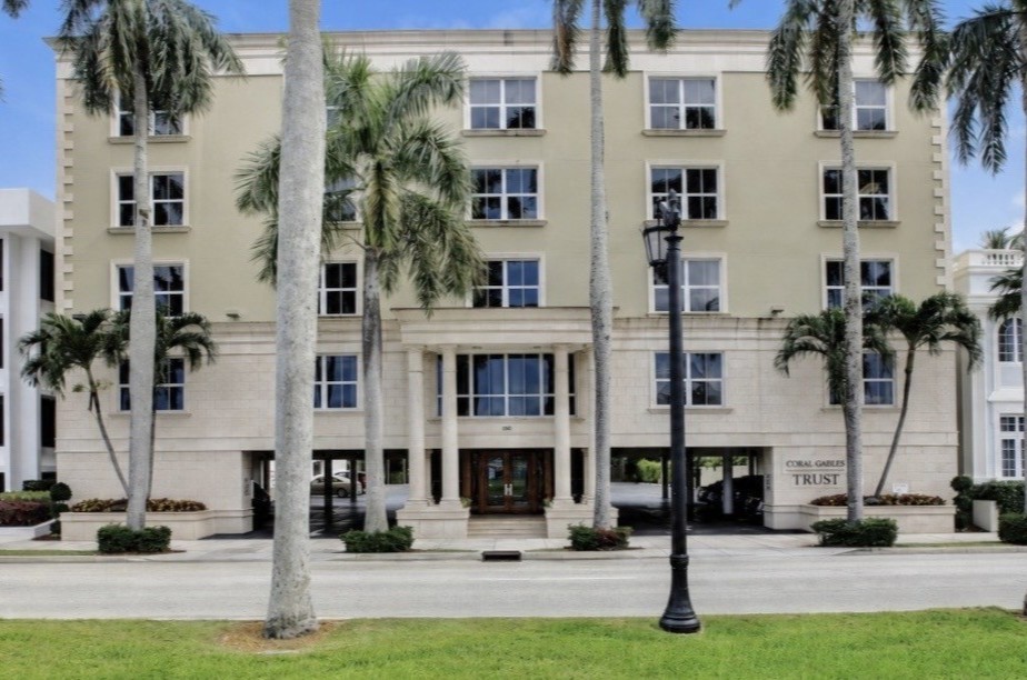 Coral Gables Trust Office on Palm Beach Island in Banker's Row
